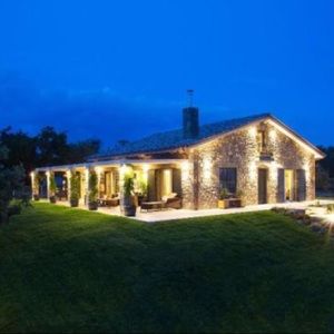 Meet your Posher, Christian